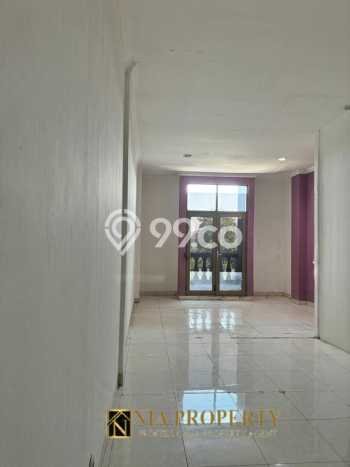 Unit Ruko Dijual di Jakarta Timur LT 60m2 & LB 130m2 Unit Ruko Dijual di Jakarta Timur LT 60m2 & LB 130m2