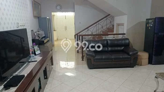 For Sale! Premium House LT 240m2 Desain Elegan di Cibubur For Sale! Premium House LT 240m2 Desain Elegan di Cibubur