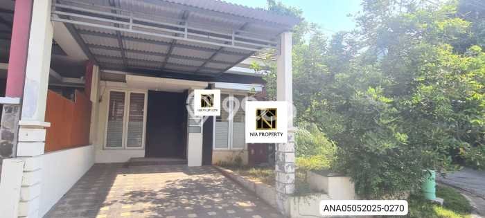 For Sale Hunian Rumah Terawat 2 KT di Cibubur, Bogor For Sale Hunian Rumah Terawat 2 KT di Cibubur, Bogor