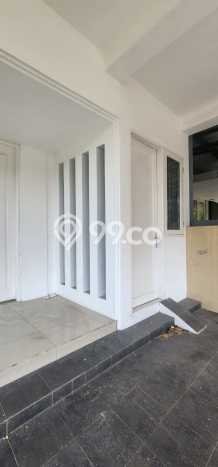 Rumah Modern Cantik 4 KT Siap Huni di Gunung Putri Rumah Modern Cantik 4 KT Siap Huni di Gunung Putri