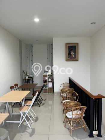 Ruko Dijual di Jakarta Timur LT 45m2 & LB 90m2 Lokasi Terbaik! Ruko Dijual di Jakarta Timur LT 45m2 & LB 90m2 Lokasi Terbaik!