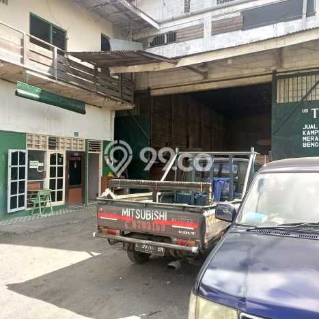 Unit Gudang Dijual di Surabaya LT 542m2 & LB 500m2 Unit Gudang Dijual di Surabaya LT 542m2 & LB 500m2