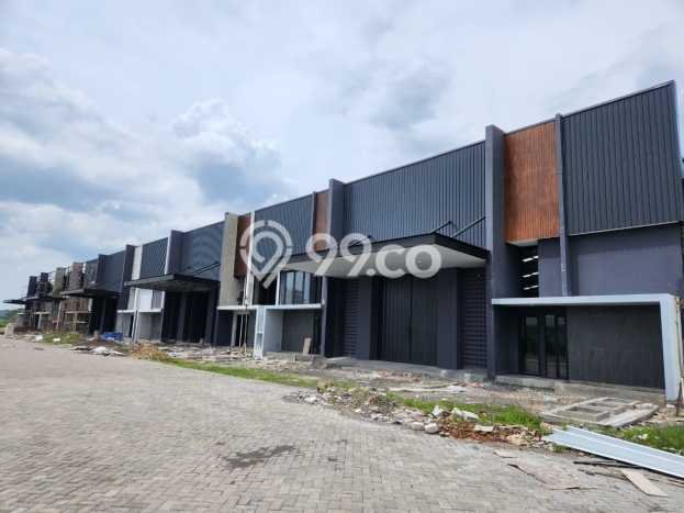 Area Ramai! Gudang Dijual di Wonoayu untuk Bisnis Luas Bangunan 1104m2 Area Ramai! Gudang Dijual di Wonoayu untuk Bisnis Luas Bangunan 1104m2