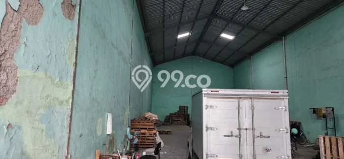 Disewakan Gudang di Waru Sidoarjo LT 300m2, LB 300m2 Disewakan Gudang di Waru Sidoarjo LT 300m2, LB 300m2