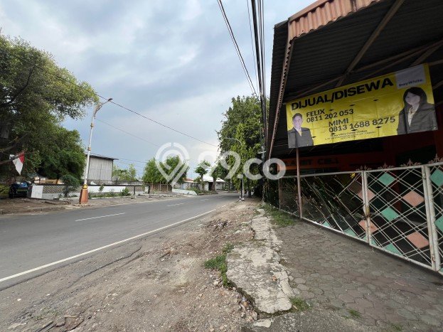 Unit Komersial Dijual di Pekalipan Cirebon Luas Bangunan 332m2 Unit Komersial Dijual di Pekalipan Cirebon Luas Bangunan 332m2