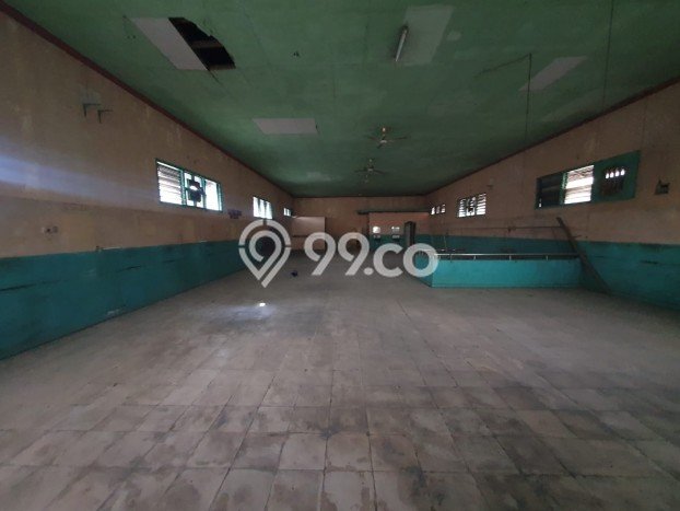 Unit Komersial Dijual di Pekalipan Cirebon Luas Bangunan 332m2 Unit Komersial Dijual di Pekalipan Cirebon Luas Bangunan 332m2