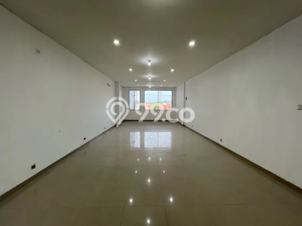 Area Strategis! Disewakan Ruko Lokasi Kesambi, Cirebon Cocok untuk Bisnis Area Strategis! Disewakan Ruko Lokasi Kesambi, Cirebon Cocok untuk Bisnis