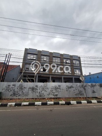 Ruko Dijual di Majalengka LT 739m2 & LB 216m2 Lokasi Terbaik! Ruko Dijual di Majalengka LT 739m2 & LB 216m2 Lokasi Terbaik!