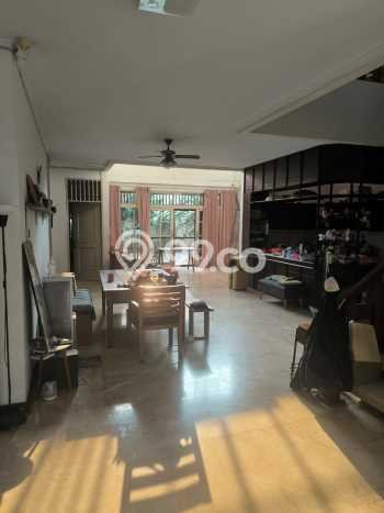 Rumah Mewah LB 250m2 Siap Huni Desain Elegan di Pondok Indah, Jakarta Selatan Rumah Mewah LB 250m2 Siap Huni Desain Elegan di Pondok Indah, Jakarta Selatan