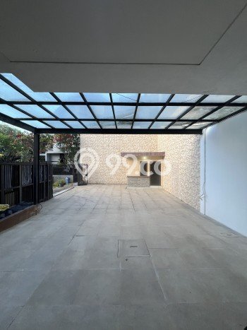 Hunian Mewah Siap Huni LT 206m2 di Kelapa Gading, Jakarta Utara Hunian Mewah Siap Huni LT 206m2 di Kelapa Gading, Jakarta Utara
