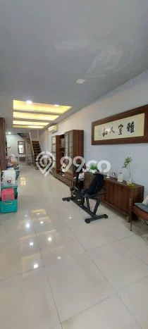 Lokasi terbaik! Rumah siap huni dikontrakkan di Kelapa Gading LB 250m2 Lokasi terbaik! Rumah siap huni dikontrakkan di Kelapa Gading LB 250m2