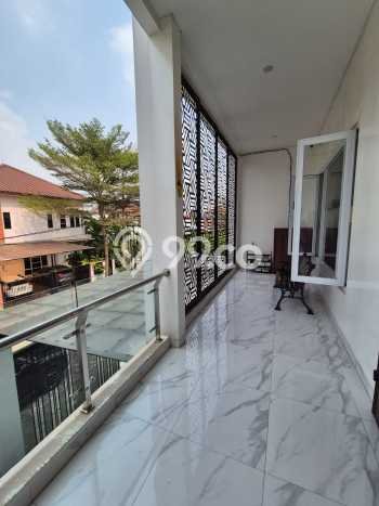 Siap Huni Hunian Elit 6 Kamar di Kelapa Gading Dekat ke Mana Pun Siap Huni Hunian Elit 6 Kamar di Kelapa Gading Dekat ke Mana Pun
