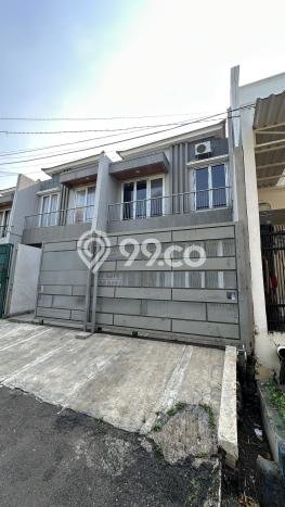 Rumah Elit LB 174m2 Siap Huni Desain Elegan di Villa Melati Mas, Tangerang Selatan Rumah Elit LB 174m2 Siap Huni Desain Elegan di Villa Melati Mas, Tangerang Selatan