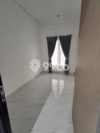 Disewakan Cepat Rumah Kondisi Baik di Kawasan Kelapa Gading, Jakarta Utara Disewakan Cepat Rumah Kondisi Baik di Kawasan Kelapa Gading, Jakarta Utara