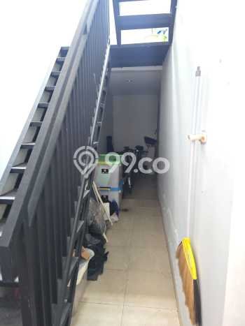Rumah Luxury Modern Siap Huni di Graha Raya Tangerang Rumah Luxury Modern Siap Huni di Graha Raya Tangerang