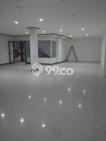 FOR RENT! Ruko di Cikarang Cocok untuk Bisnis 1360m2 FOR RENT! Ruko di Cikarang Cocok untuk Bisnis 1360m2