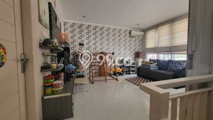 Hunian Cantik Modern Lb 130m2 di Kelapa Gading, Jakarta Utara Hunian Cantik Modern Lb 130m2 di Kelapa Gading, Jakarta Utara