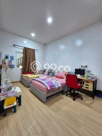 Siap Huni Hunian Elit 6 Kamar di Kelapa Gading Dekat ke Mana Pun Siap Huni Hunian Elit 6 Kamar di Kelapa Gading Dekat ke Mana Pun