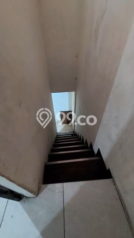 Rumah Modern Minimalis 5 Kamar Siap Huni di Cilincing Rumah Modern Minimalis 5 Kamar Siap Huni di Cilincing