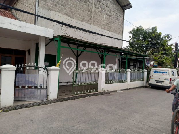 Rumah Eksklusif Siap Huni LT 356m2 di Arcamanik, Bandung Rumah Eksklusif Siap Huni LT 356m2 di Arcamanik, Bandung