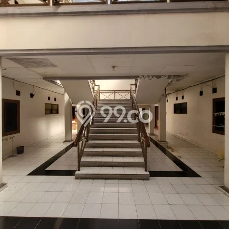 Hunian Elit LB 1050m2 Siap Huni Desain Elegan di Tubagus Ismail, Bandung Hunian Elit LB 1050m2 Siap Huni Desain Elegan di Tubagus Ismail, Bandung