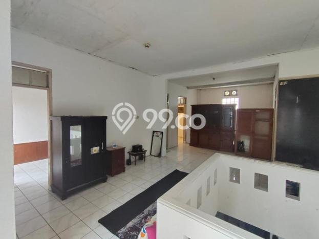 Rumah Siap Pakai di Kiaracondong, Bandung, Luas 134m2m² Bangunan 210m2m² Rumah Siap Pakai di Kiaracondong, Bandung, Luas 134m2m² Bangunan 210m2m²