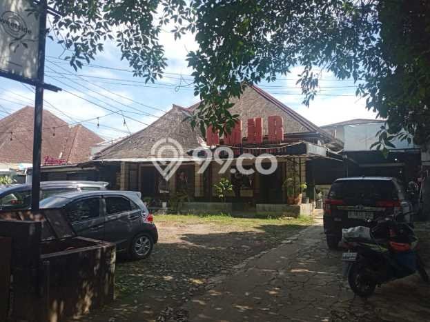 Rumah Elit Modern Tanpa Renovasi di Supratman Bandung Rumah Elit Modern Tanpa Renovasi di Supratman Bandung
