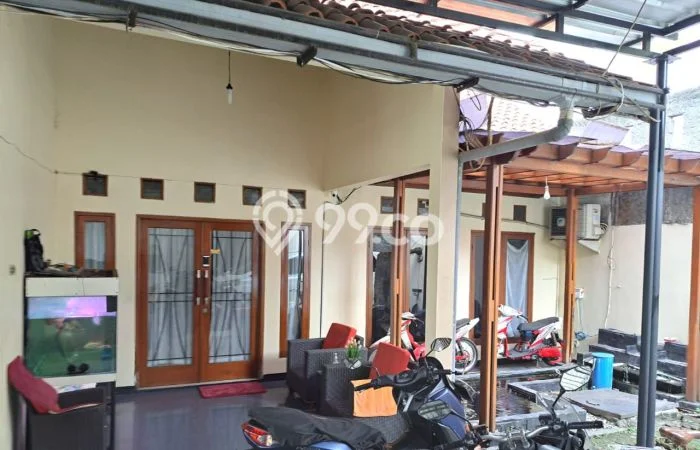Siap Huni Rumah Mewah 5 Kamar di Arcamanik Dekat ke Mana Saja Siap Huni Rumah Mewah 5 Kamar di Arcamanik Dekat ke Mana Saja