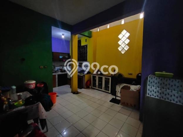Rumah Siap Pakai di Kiaracondong, Bandung, Luas 134m2m² Bangunan 210m2m² Rumah Siap Pakai di Kiaracondong, Bandung, Luas 134m2m² Bangunan 210m2m²