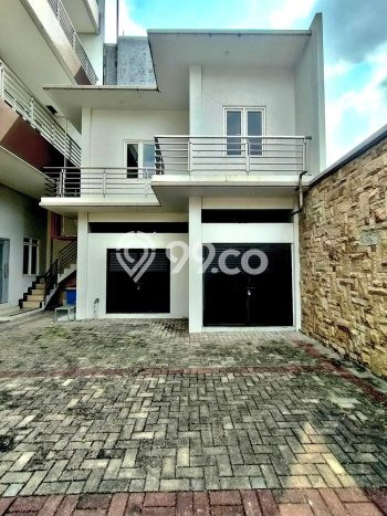 Dijual! Kantor di Otista Jakarta Timur LT 810m2 / LB 2250m2 Kawasan Bisnis Dijual! Kantor di Otista Jakarta Timur LT 810m2 / LB 2250m2 Kawasan Bisnis