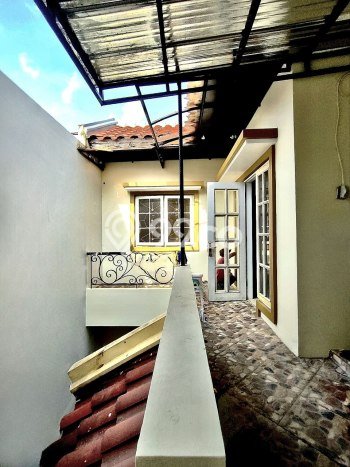Jual Rumah Mewah Elegan Dengan View Cantik di Kota Wisata, Bogor Jual Rumah Mewah Elegan Dengan View Cantik di Kota Wisata, Bogor