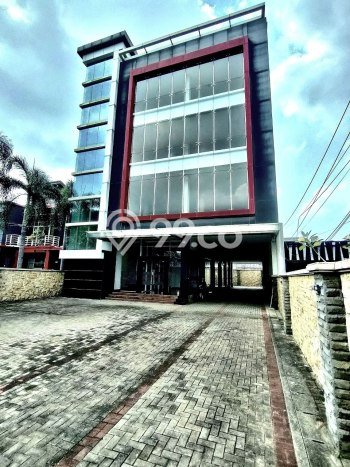 Dijual! Kantor di Otista Jakarta Timur LT 810m2 / LB 2250m2 Kawasan Bisnis Dijual! Kantor di Otista Jakarta Timur LT 810m2 / LB 2250m2 Kawasan Bisnis