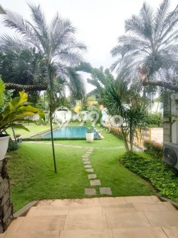 Rumah Mewah Dijual LT 2460m2 di Cilandak, Jakarta Selatan Rumah Mewah Dijual LT 2460m2 di Cilandak, Jakarta Selatan