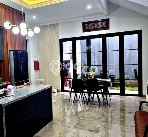 Hunian Mewah Dijual LT 180m2 di Rawalumbu, Bekasi Hunian Mewah Dijual LT 180m2 di Rawalumbu, Bekasi