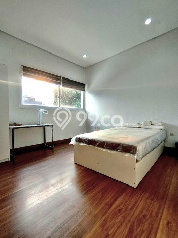 Rumah Elit Modern Siap Huni di Lebak Bulus Jakarta Selatan Rumah Elit Modern Siap Huni di Lebak Bulus Jakarta Selatan