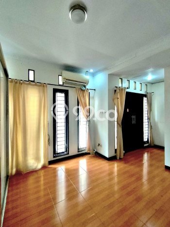 Jual Rumah Favorit Siap Huni LB 201m2 di Duren Sawit, Jakarta Timur Jual Rumah Favorit Siap Huni LB 201m2 di Duren Sawit, Jakarta Timur