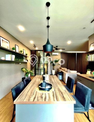 Ready to Use! Premium House LT 275m2 Desain Elegan di Lebak Bulus Ready to Use! Premium House LT 275m2 Desain Elegan di Lebak Bulus