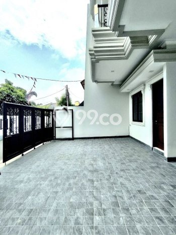 Dijual Rumah Elit Exclusive di Duren Sawit, Jakarta Timur Dijual Rumah Elit Exclusive di Duren Sawit, Jakarta Timur
