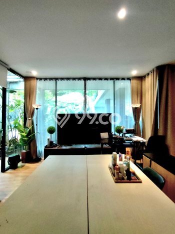 Ready to Use! Premium House LT 275m2 Desain Elegan di Lebak Bulus Ready to Use! Premium House LT 275m2 Desain Elegan di Lebak Bulus