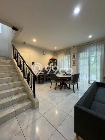 For Sale! Luxury House LT 450m2 Desain Elegan di Lippo Karawaci For Sale! Luxury House LT 450m2 Desain Elegan di Lippo Karawaci