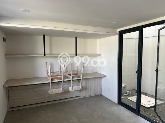 Rumah Modern 3 KT di BSD City Tangerang Full Furnished Rumah Modern 3 KT di BSD City Tangerang Full Furnished