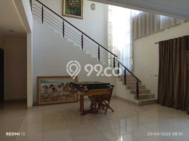 Rumah Elit Modern Tanpa Renovasi di BSD City Tangerang Rumah Elit Modern Tanpa Renovasi di BSD City Tangerang