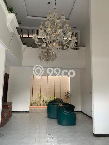 Disewakan Cepat Rumah Kondisi Baik di Kawasan Cemani, Solo Disewakan Cepat Rumah Kondisi Baik di Kawasan Cemani, Solo