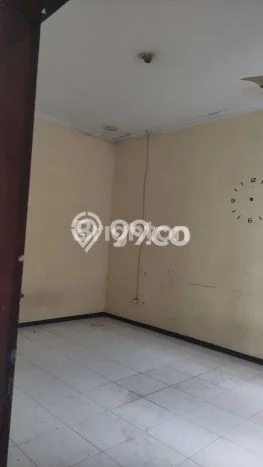 Lokasi strategis! Rumah siap pakai dikontrakkan di Karanganyar LB 180m2 Lokasi strategis! Rumah siap pakai dikontrakkan di Karanganyar LB 180m2
