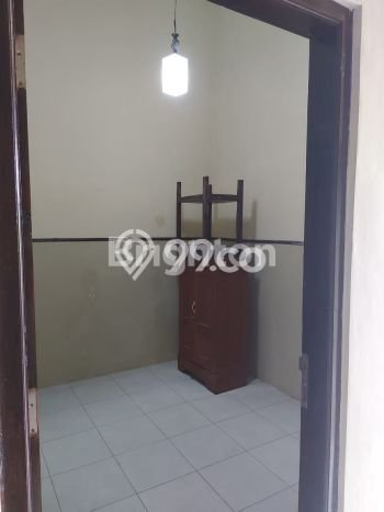 Rumah area Colomadu, Lingkungan Strategis, 5 KT Rumah area Colomadu, Lingkungan Strategis, 5 KT