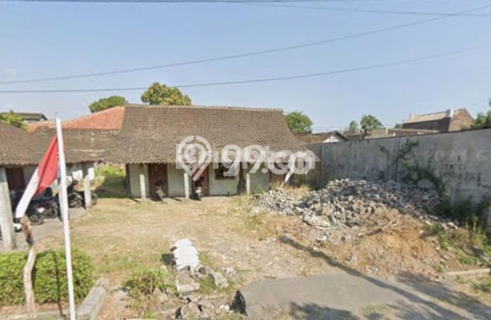 Tanah Komersial Kawasan Pasar Kliwon, Luas 740m², Akses Mudah Tanah Komersial Kawasan Pasar Kliwon, Luas 740m², Akses Mudah