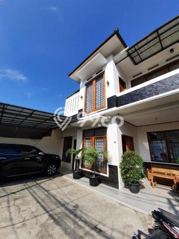 Rumah Mewah Siap Huni LT 325m2 di Batununggal, Bandung Rumah Mewah Siap Huni LT 325m2 di Batununggal, Bandung