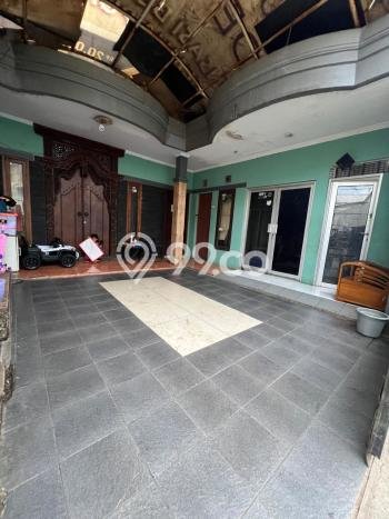 Jual Rumah Bagus Siap Huni LB 180m2 di Astanaanyar, Bandung Jual Rumah Bagus Siap Huni LB 180m2 di Astanaanyar, Bandung