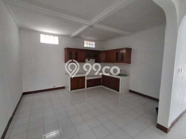 Rumah Modern Cantik 5 KT Bisa Langsung Pindah di Kiaracondong Rumah Modern Cantik 5 KT Bisa Langsung Pindah di Kiaracondong