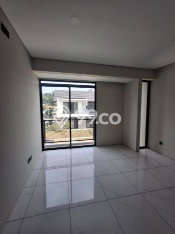 Hunian Impian Modern! Rumah Mewah di Kota Baru Parahyangan, Bandung, Luas 120m² LB 95m² Hunian Impian Modern! Rumah Mewah di Kota Baru Parahyangan, Bandung, Luas 120m² LB 95m²